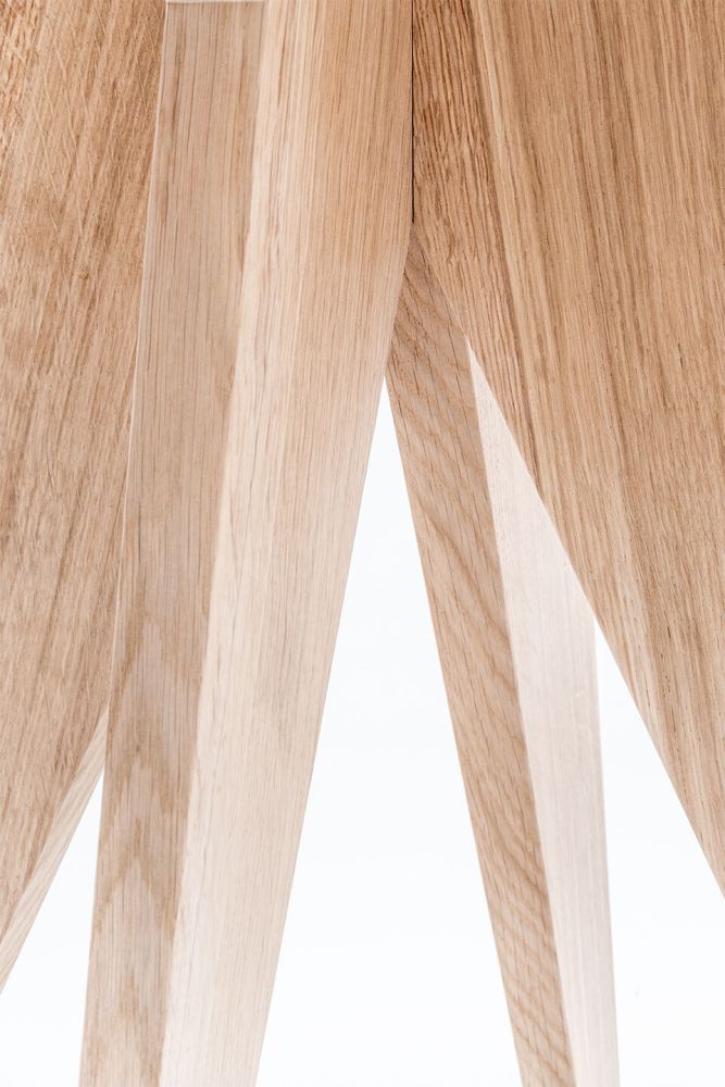 Stół Medusa / Swallow’s Tail Furniture